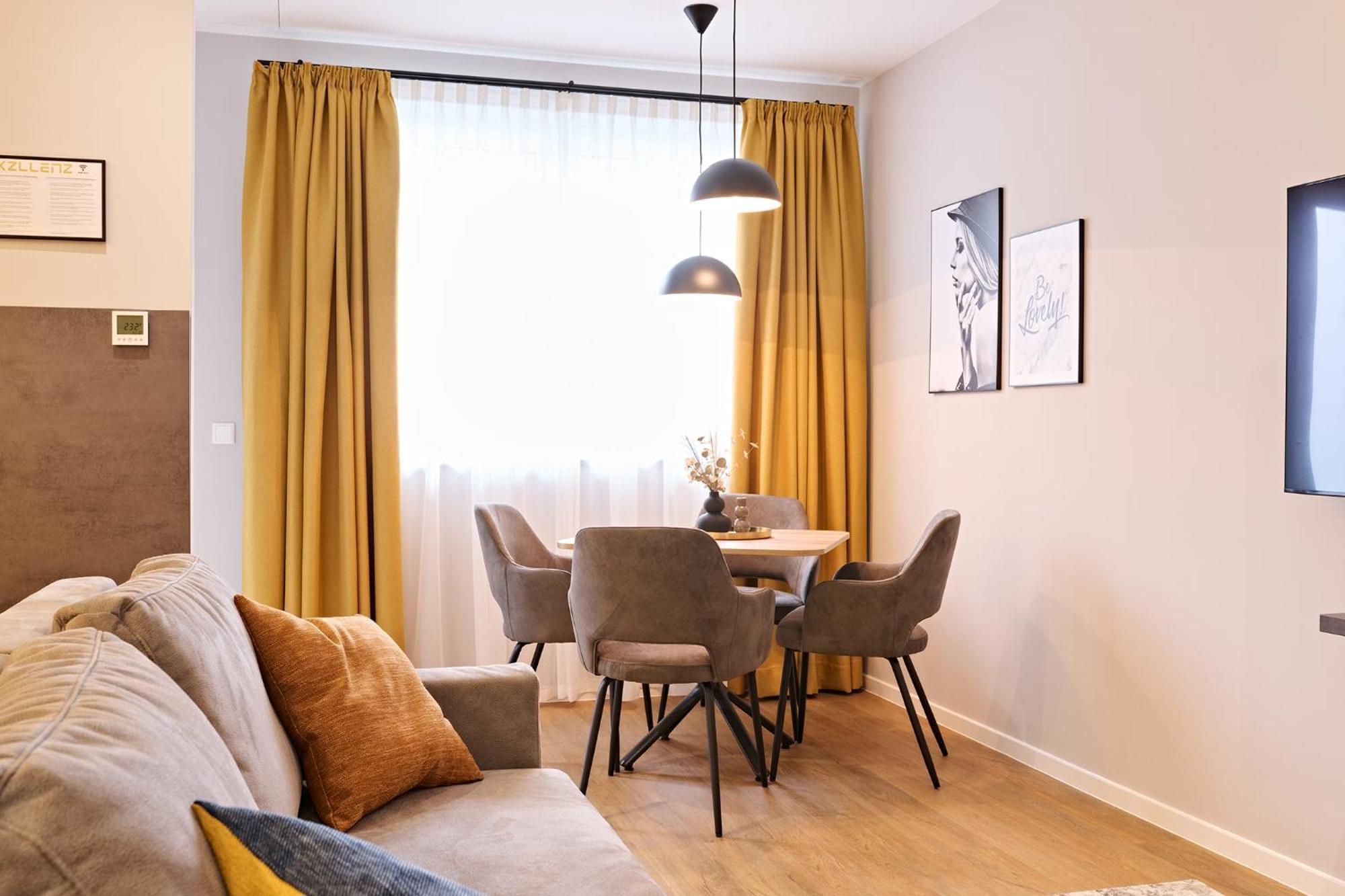 Xzllenz Traum Studio-Apartment, Frei-Parken, U-Bahn, Kueche Nürnberg Exteriör bild