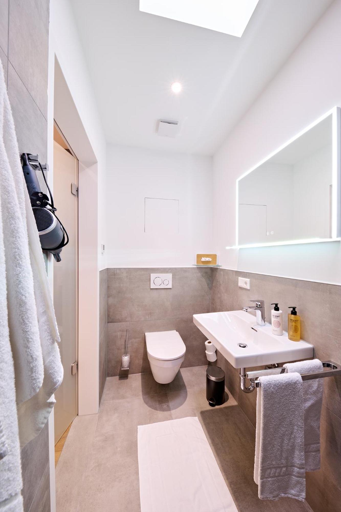 Xzllenz Traum Studio-Apartment, Frei-Parken, U-Bahn, Kueche Nürnberg Exteriör bild