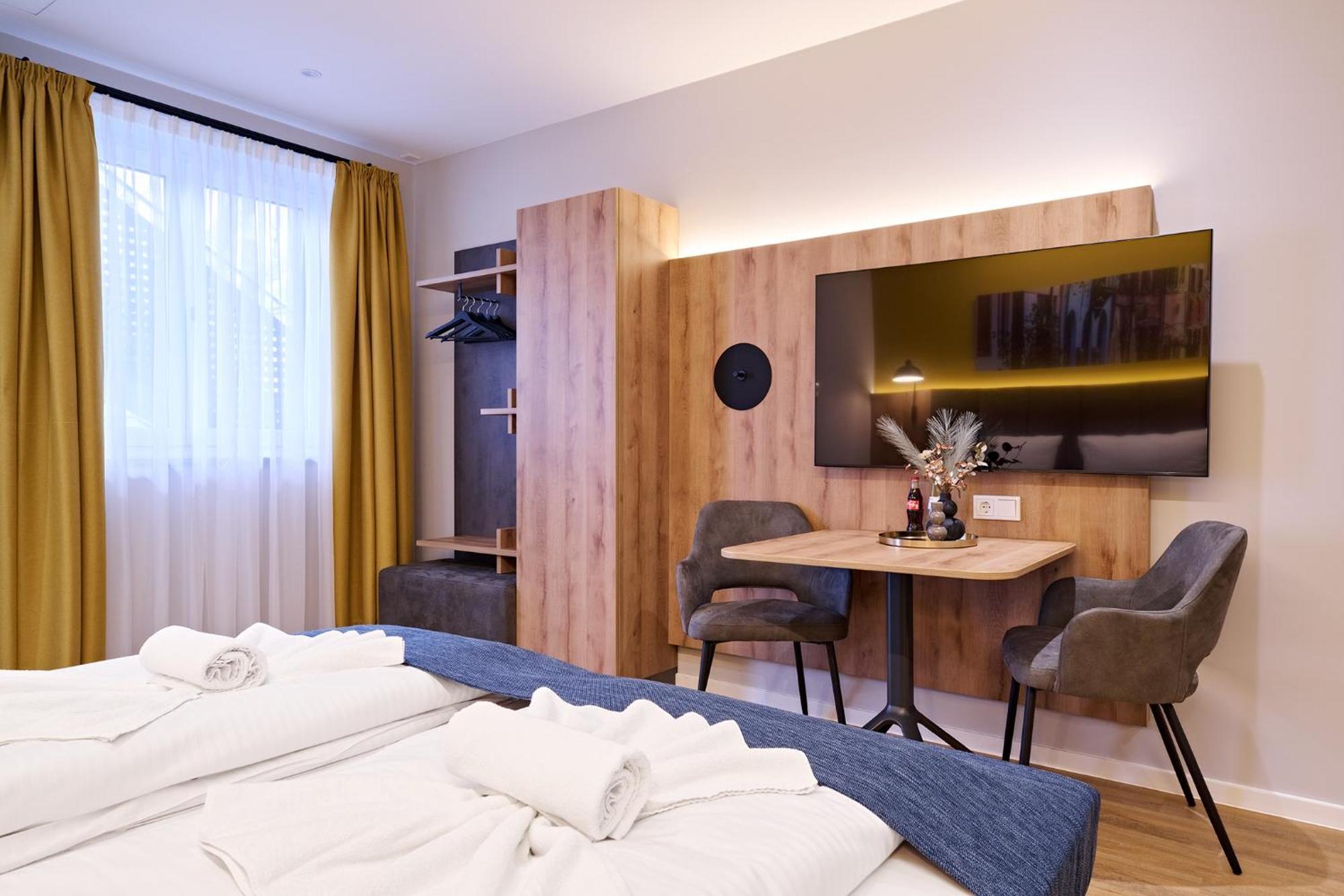 Xzllenz Traum Studio-Apartment, Frei-Parken, U-Bahn, Kueche Nürnberg Exteriör bild